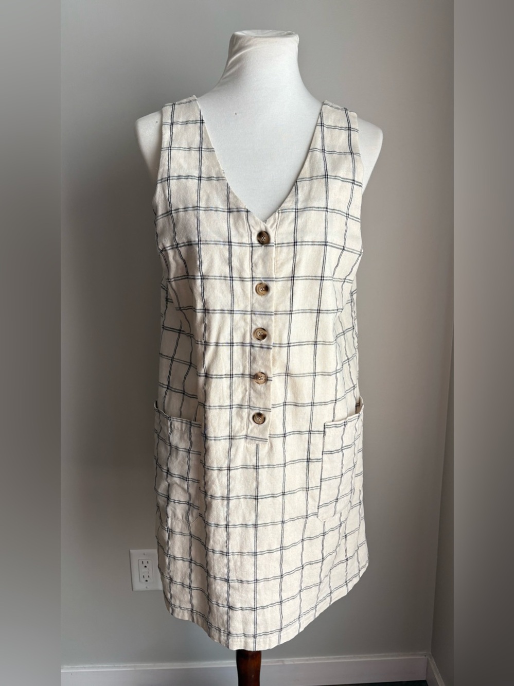Hem & Thread Plaid Pinafore V-Neckline Lined Mini Dress In Cream Size M